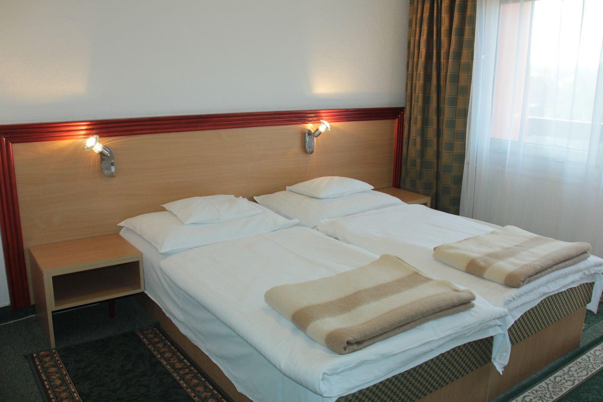 Tisza Sport Hotel 3*